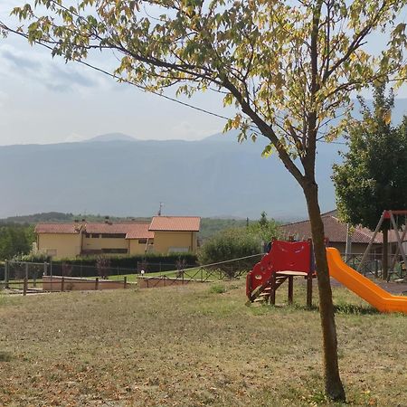 Complesso Turistico Aurora - Camere B&B Poggio Picenze Екстериор снимка