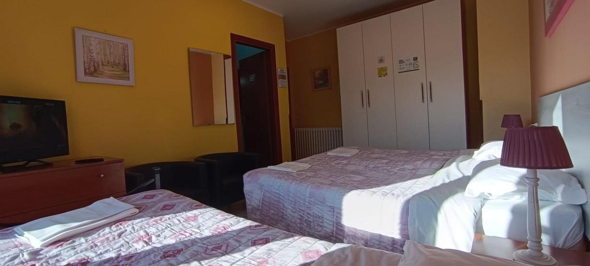 Complesso Turistico Aurora - Camere B&B Poggio Picenze Екстериор снимка
