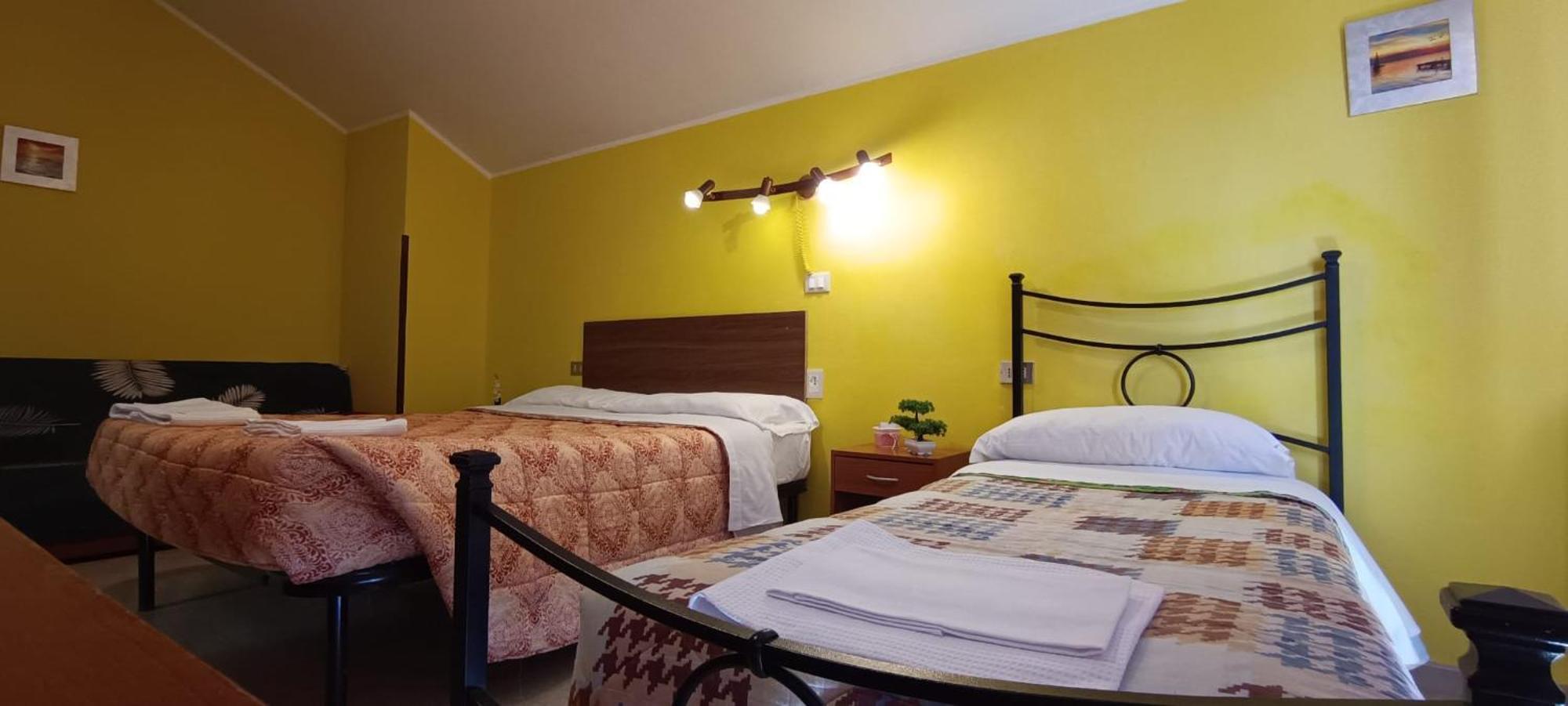 Complesso Turistico Aurora - Camere B&B Poggio Picenze Екстериор снимка