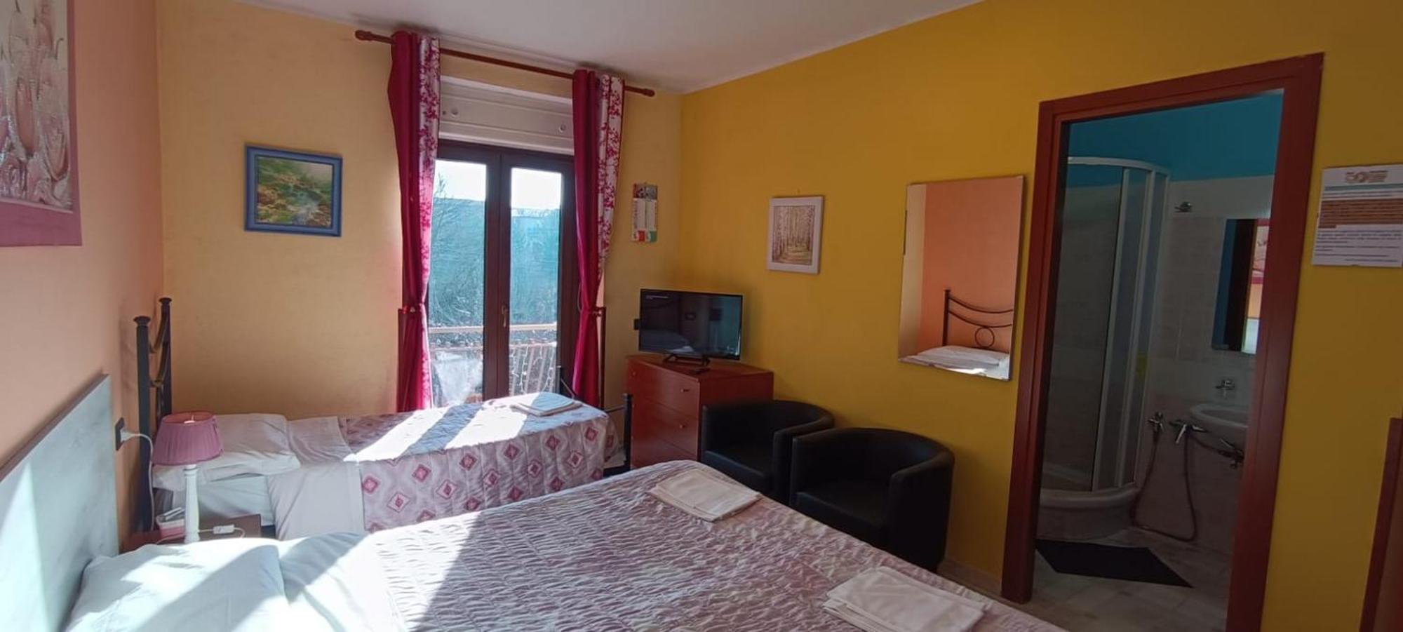 Complesso Turistico Aurora - Camere B&B Poggio Picenze Екстериор снимка