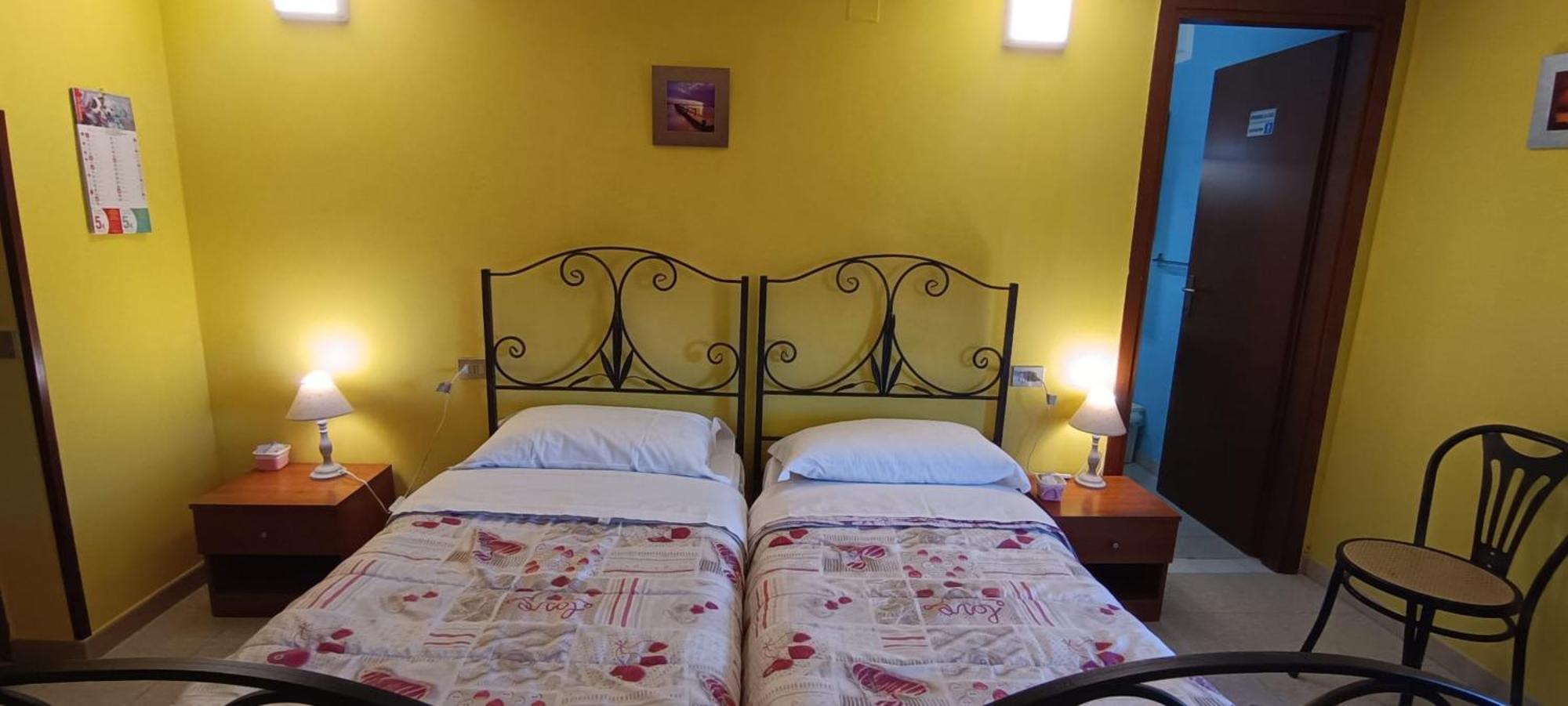 Complesso Turistico Aurora - Camere B&B Poggio Picenze Екстериор снимка