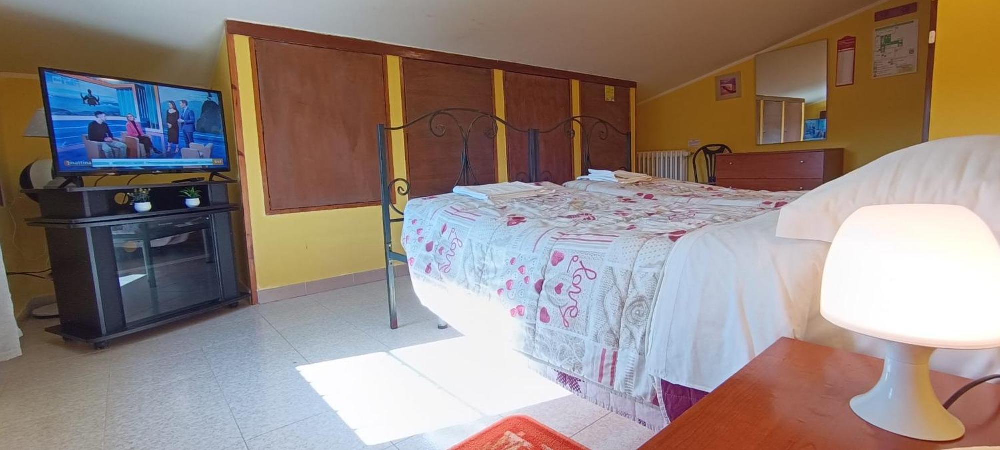 Complesso Turistico Aurora - Camere B&B Poggio Picenze Екстериор снимка