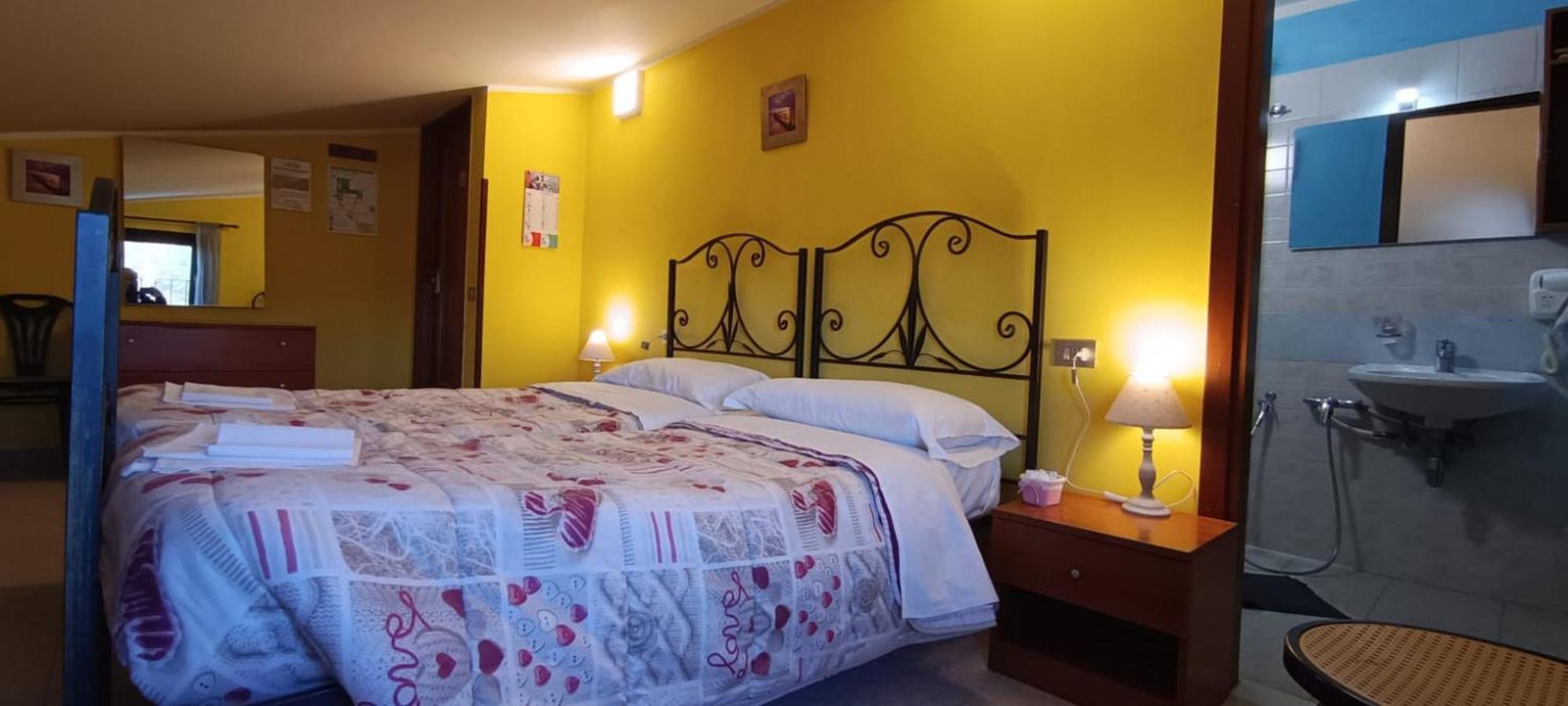Complesso Turistico Aurora - Camere B&B Poggio Picenze Екстериор снимка